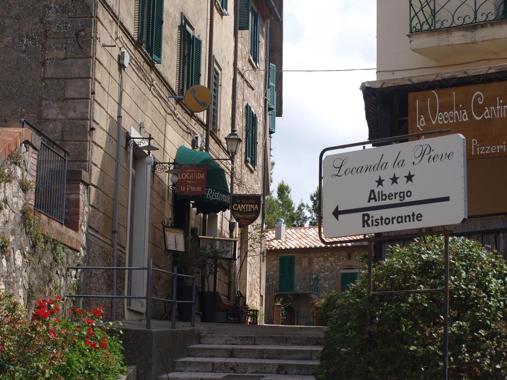 Locanda La Pieve Semproniano Exterior foto